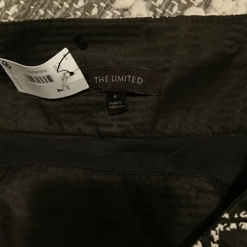 Skirt - Picture 3 of 3